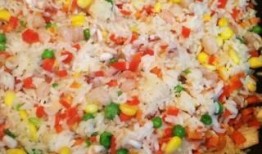 海鲜炒饭爆料视频,独家爆料视频带你领略美味背后的制作秘诀